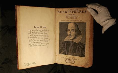 William Shakespeare: Biography, Playwright, Poet