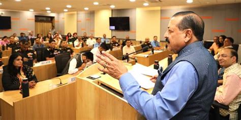 Press Release:Press Information Bureau