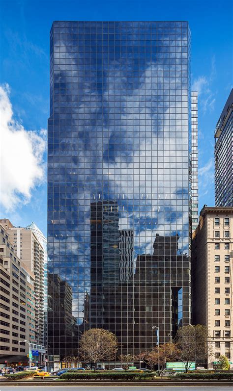 499 Park Avenue - Hines