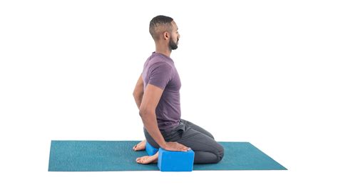 Vajrasana and Virasana: Find Comfort With Some Simple Yoga Tricks ...