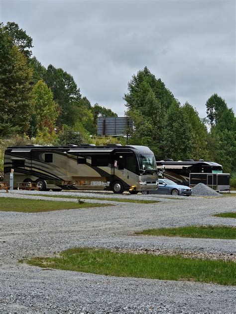 BOYLSTON CREEK RV PARK AND CABINS (Pisgah Forest) - Campground Reviews ...