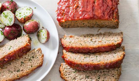 Recipe- Healthy To Eat Turkey Meatloaf - lifeberrys.com