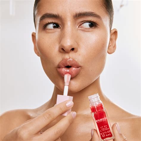 Skin Lip Oil • Pomegranate