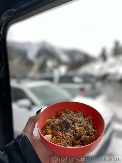 Nikki Eliot (nikkieliot) Nude OnlyFans Leaks (5 Photos) | #TheFappening