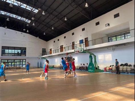 我院篮球队与邯郸职业技术学院篮球队开展友谊赛 - 邯郸科技职业学院