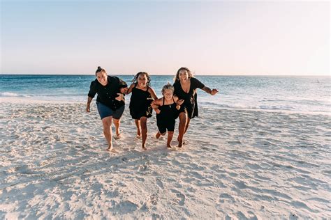 Best Beach Photos People Beautiful Beach' In England With 'blue Water'