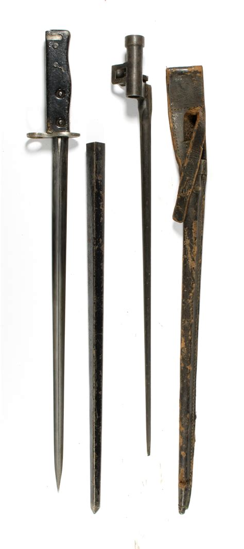 Lot - RUSSIAN MOSIN-NAGANT BAYONET