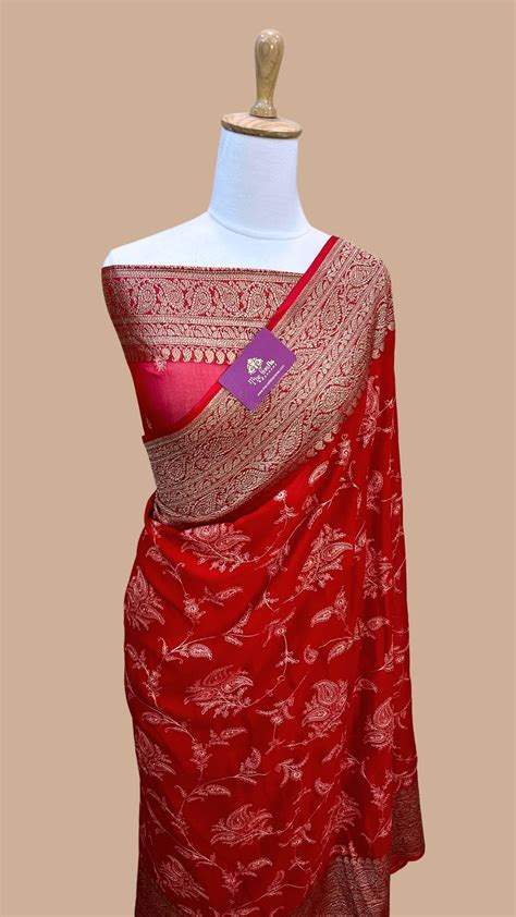 Pure Georgette Handloom Banarasi Saree - With Chikankari All Over – The ...