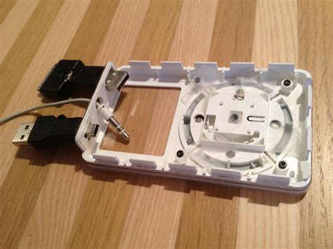 Image result for Raspberry Pi iPod Automotive