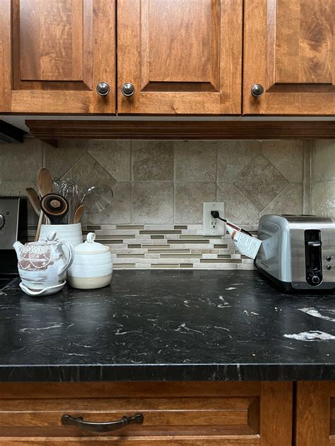 Backsplash Ideas For Light Oak Cabinets 25 Kitchen Backsplash Tile