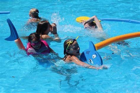 Swim Camp for Girls 的图像结果