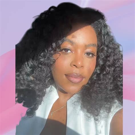 Cyklar’s Vitamin C Body Oils Complete My Luxe Body Care Routine | Marie ...