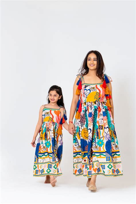 Celestial Sun & Birds Dance Mum-Daughter Combo – MUM & DAUGHTER