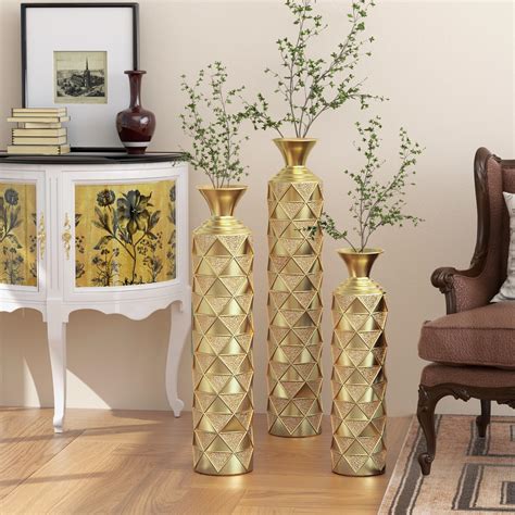 Extremely Tall Floor Vases Gorgeous Floor Standing Hammered Black Vase