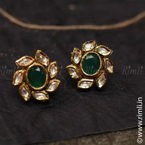 Green Aarana Kundan Ear Studs | Elegant Earrings Online