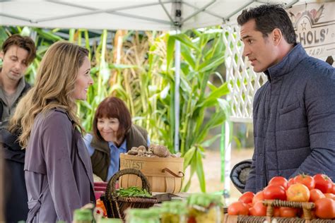 Preview - A Harvest Wedding | Hallmark Channel