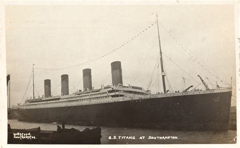 [TITANIC] A R.M.S. Titanic postcard, signed by Jack Phillips April 6 ...