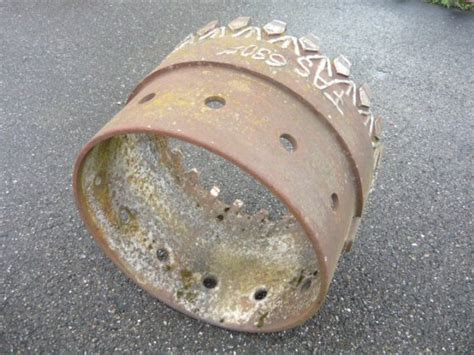 Double wall casings 1 x shoe with teeth + hard-faced layer in ...