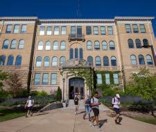 32 best universities in Chicago 2026