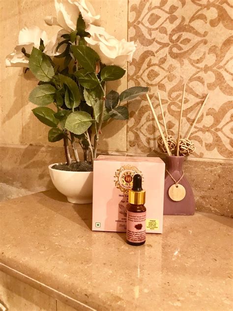 HM Herbal Me - Kumkumadi Oil & Beauty Serum for Anti Aging and ...