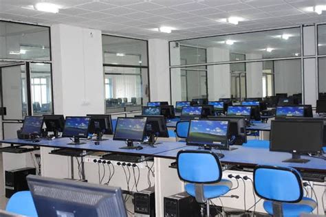 NSHM Business School Durgapur BBA Review by Student - Monojit Ghosh ...