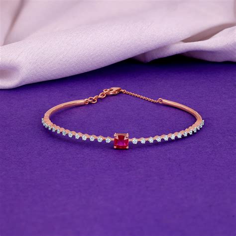 Buy Stylish Silver & Gold Bangles for Women at Best Price – GIVA