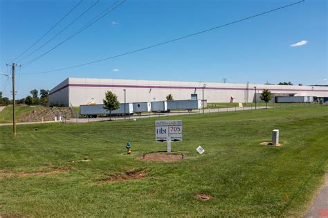 Hanesbrands Distribution Center - Box Equities
