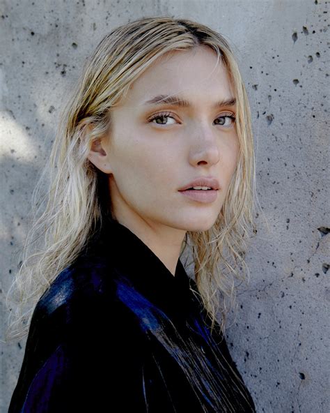 Ryleigh White | Sutherland Models