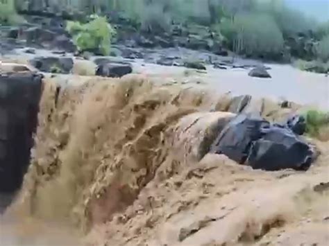 Nakhatrana's Palar Dhuna waterfall is overflowing, advice to avoid ...