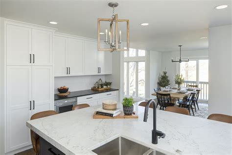 New Kitchen = New Outlook - AMEK