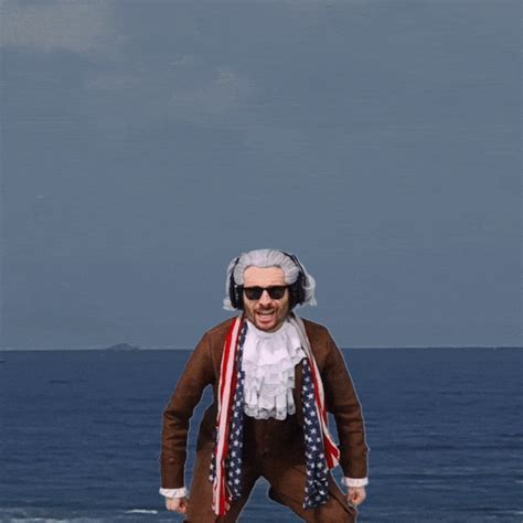 Building Exploding GIF 的图像结果