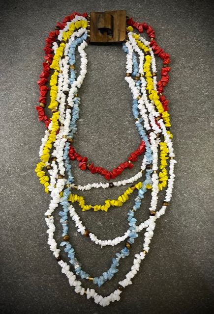 GLASS CHIPS & TIGER EYE STONE BEAD WITH HORN CLASPS NECKLACE ...