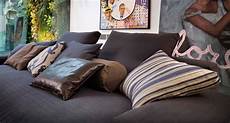 cuscini grandi per divani cuscini design per divano easy pence stripe e intrecci cuscini grandi per divani cuscini design per divano easy pence stripe e intrecci