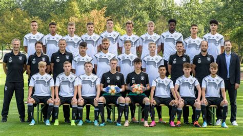 Team und Trainer :: U 17-Junioren :: Männer-Nationalmannschaften ...