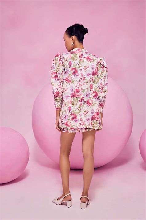 Lush Matching Set – July Issue