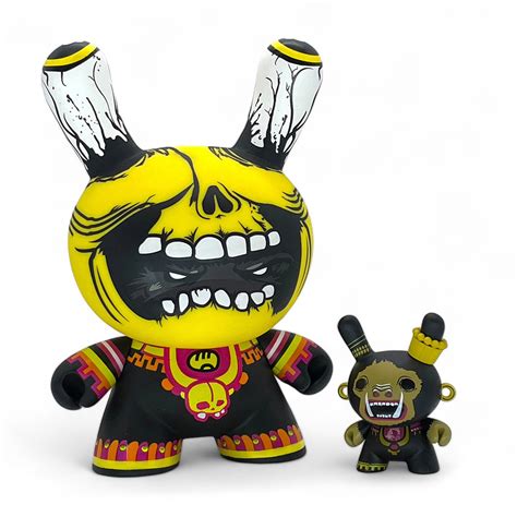 Mictlantecuhtli 8" & 3" Xólotl Dunny Set by Saner | tomenosuke