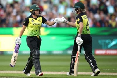 Women’s T20 WC final: Aus ride Mooney, Healy 50s to post 184/4