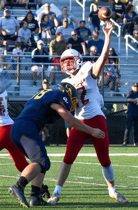 Vote now for The Daily Reporter Prep Football preseason Player of the Year