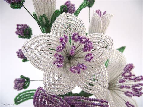 Beaded Flower Patterns - Pattern Matching Algorithms