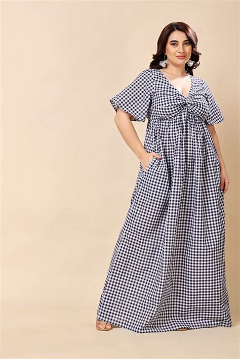 Casual Checked Cotton Maxi Dress with Short Sleeves and V-Neck ...