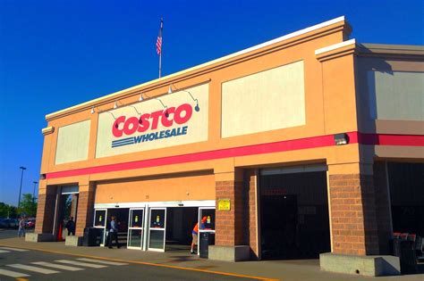 Costco Mission Statement Explained - Business Chronicler