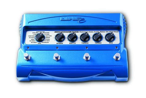 Line 6 MM4 Modulation Modeler Guitar Effect Pedal - Blue : Amazon.in ...