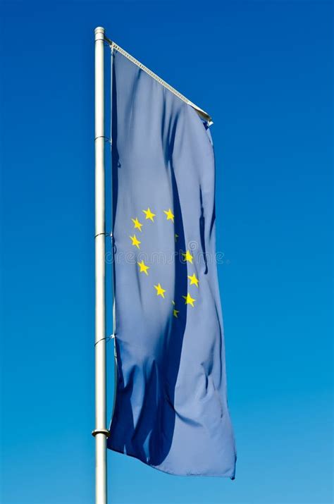 Europe Flag 的图像结果