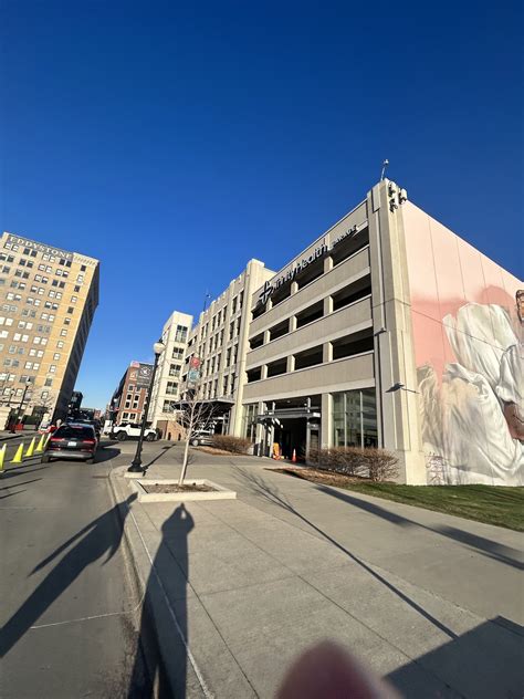 TRINITY HEALTH GARAGE - Detroit MI - Hours, Directions, Reviews ...