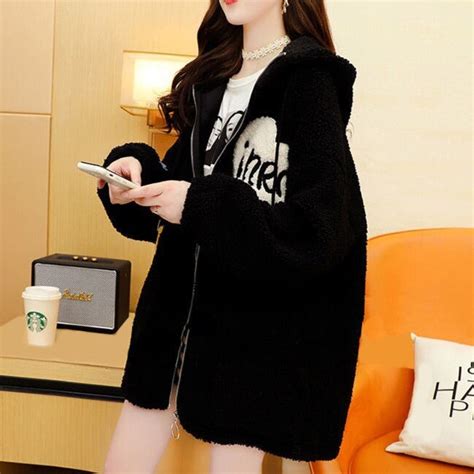 Celeste Luxury Woolen Coat – TrenBee