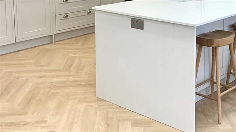 How To Lay Laminate Floor Tiles In Kitchen | Floor Roma