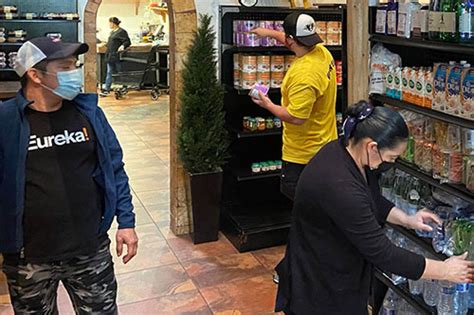 Unity in Community Shop Local 的图像结果