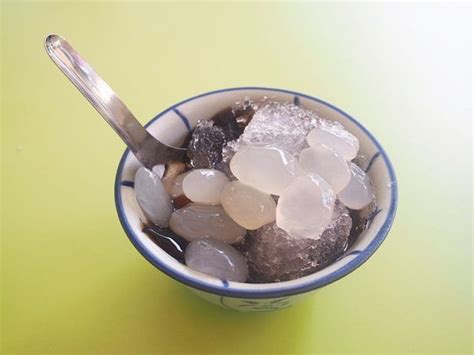 Cool Off At These Best Traditional Dessert Stalls In Singapore