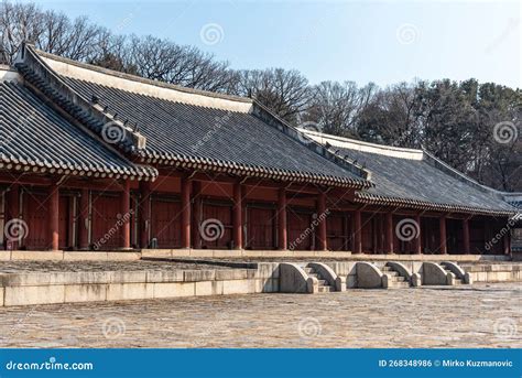Jongmyo Confucian Shrine of the Korean Joseon Dynasty in Seoul, South ...