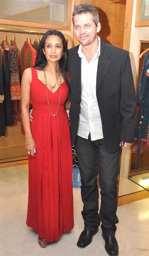 Rajiv Gandhi, Celina Jaitley: Famous Indians who married foreigners